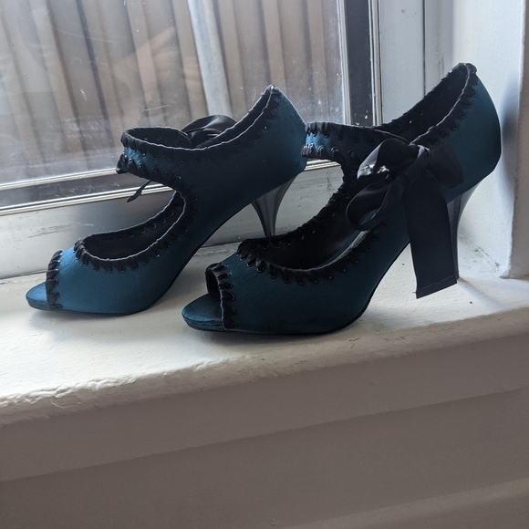 NWOT Teal Vianni Collection Heels - Picture 2 of 3